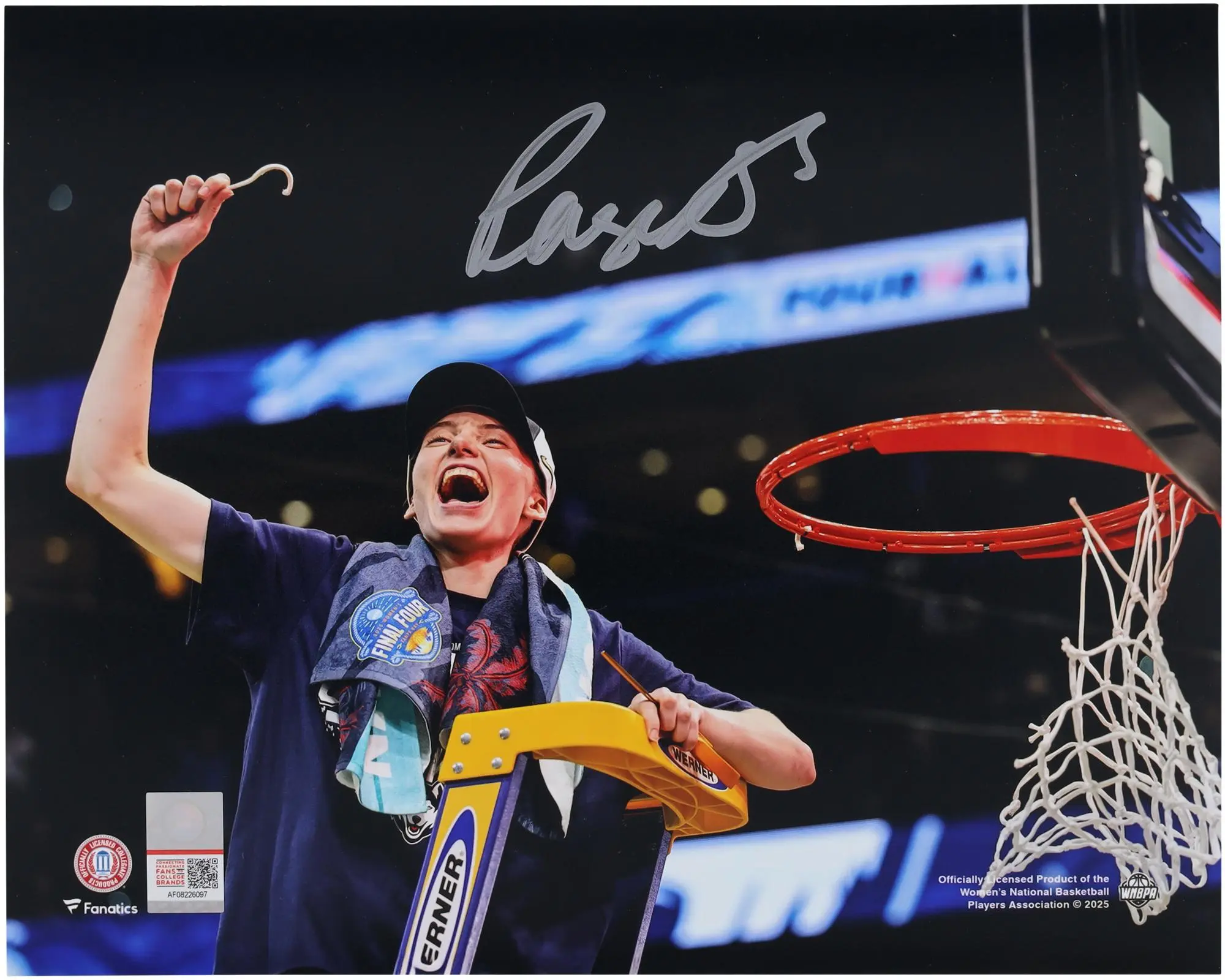 Paige Bueckers UConn Huskies Autographed 8" x 10" Net Cutting Photograph - Fanatics Authentic Certified