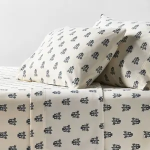 Full Ultra Soft Flannel Sheet Set Blue Woodblock - Threshold