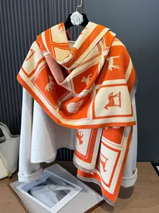 Women's Casual Woven Scarf, Animal Pattern Design, Thick Fabric for Fall & Winter, Perfect Accessory for Daily Wear