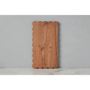 Scalloped Cutting Board, Medium Rectangle