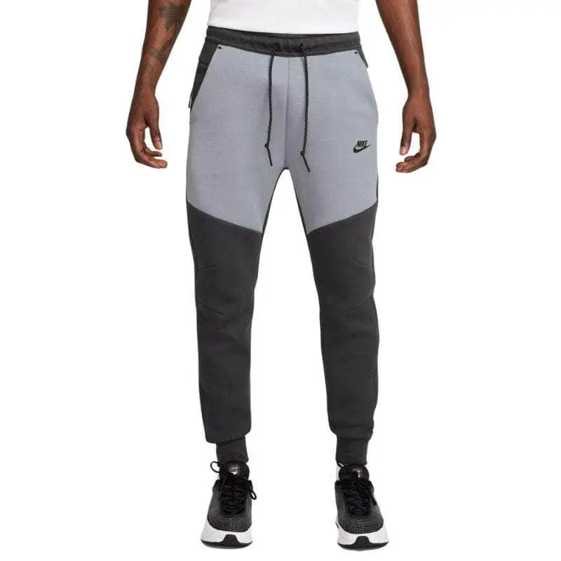 NIKE Men's Tech Fleece Joggers - Tapered Cotton Blend Workout Trousers with Taped Pockets and Cuffed Ankles for Streetwear, Fitness Trousers, Sports Jogging Wear, Workout Joggers, Street Fashion Jogger