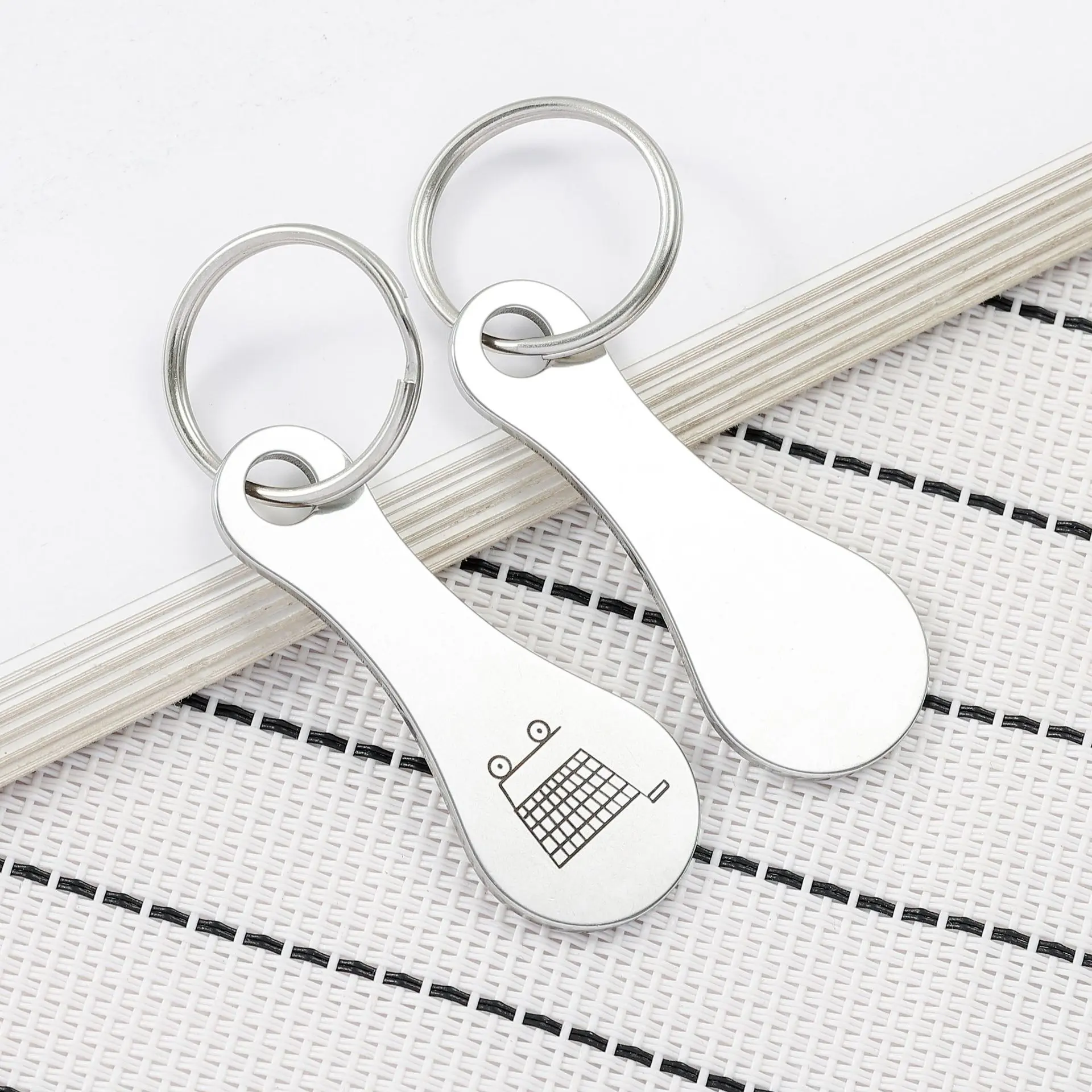 1Pcs Cart Shopping Token Trolley Key Keychain Coin Quarter Grocery Supermarket Holder Keyring Metal Ring Change Unlock Coins