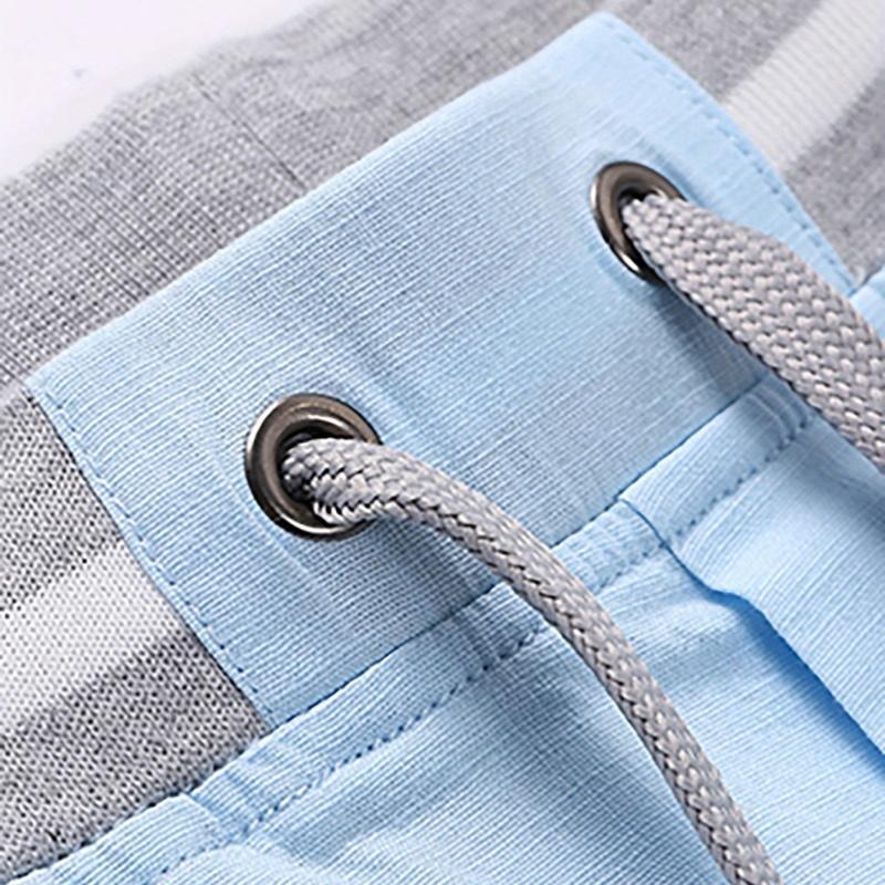 Men&rsquo;s summer casual shorts&mdash;trendy patchwork design, classic versatile fit, mid-length for a leg-flattering look. Suitable for home, walking, vacations, and everyday commuting.