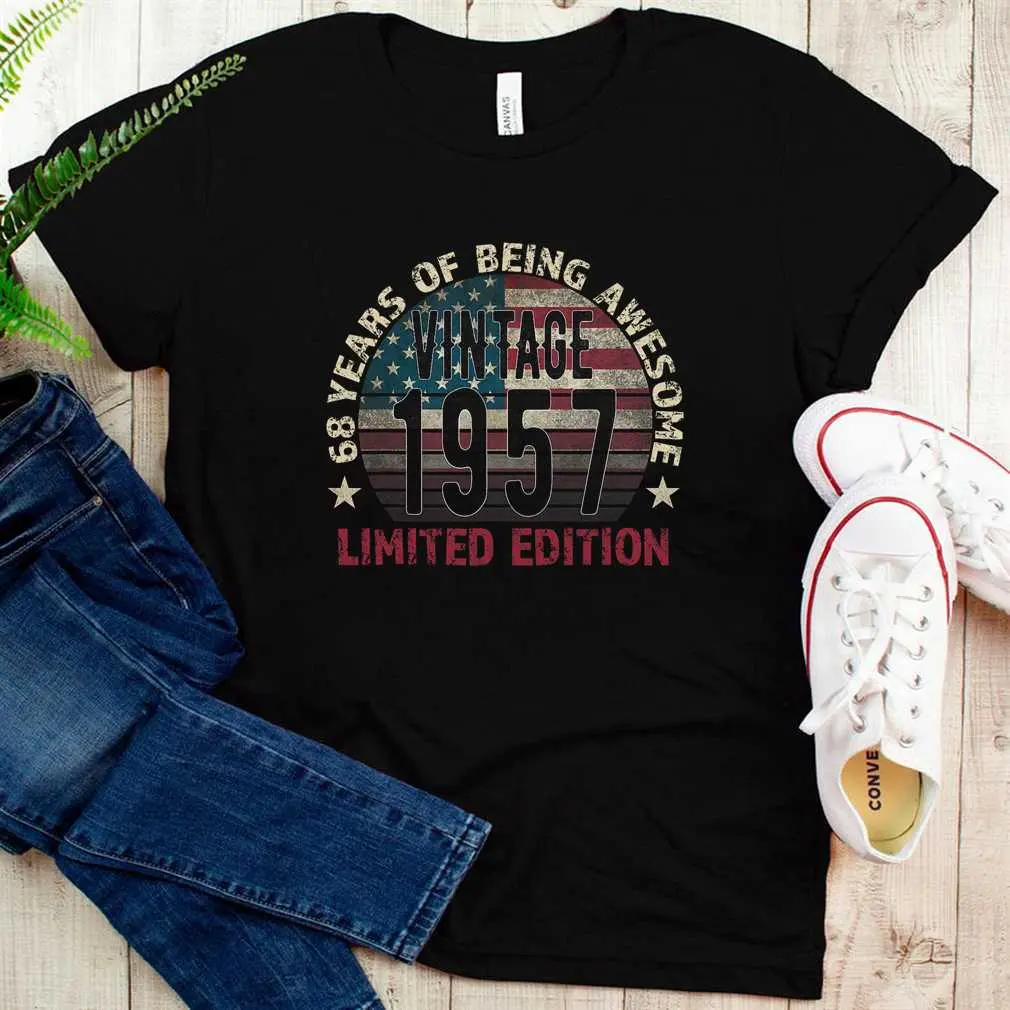 68th Birthday Gift men Vintage born 1957 turning 68 Year Old T-Shirt_1