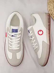 Men's Casual Sneakers 2026 New Spring Collection, Soft Sole Comfortable Shoes for Students, Trendy Boardwalk Style Footwear