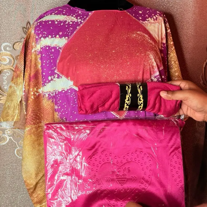 Batti with scarf and skirt