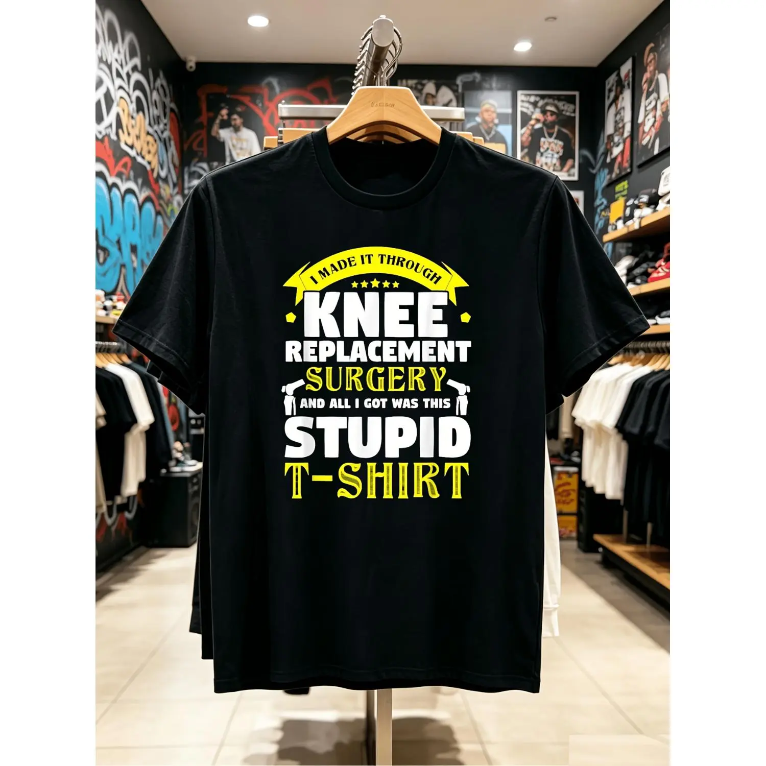 One Piece Mens I Made It Through Knee Replacement Surgery T-Shirt Humorous Post Surgery Recovery Gift Vintage Round Neck Casual Cotton T-shirt Suitable for Wear Post Celebration
