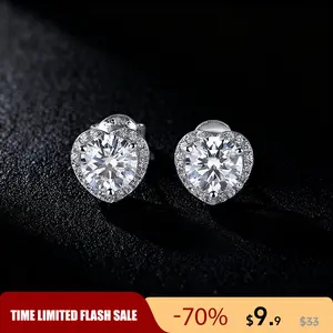 Moissanite Diamond Stud Earrings for Women Sparkling Moissanite Earrings Luxury Stud Earrings for Girls Elegant Daily Wear Hypoallergenic Jewelry Gift Trendy Fashion Moissanite Crystal Earrings for Sensitive Ears
