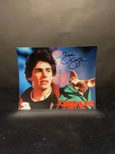 Zach Galligan Autographed Gremlins 8x10 Photo (V3)