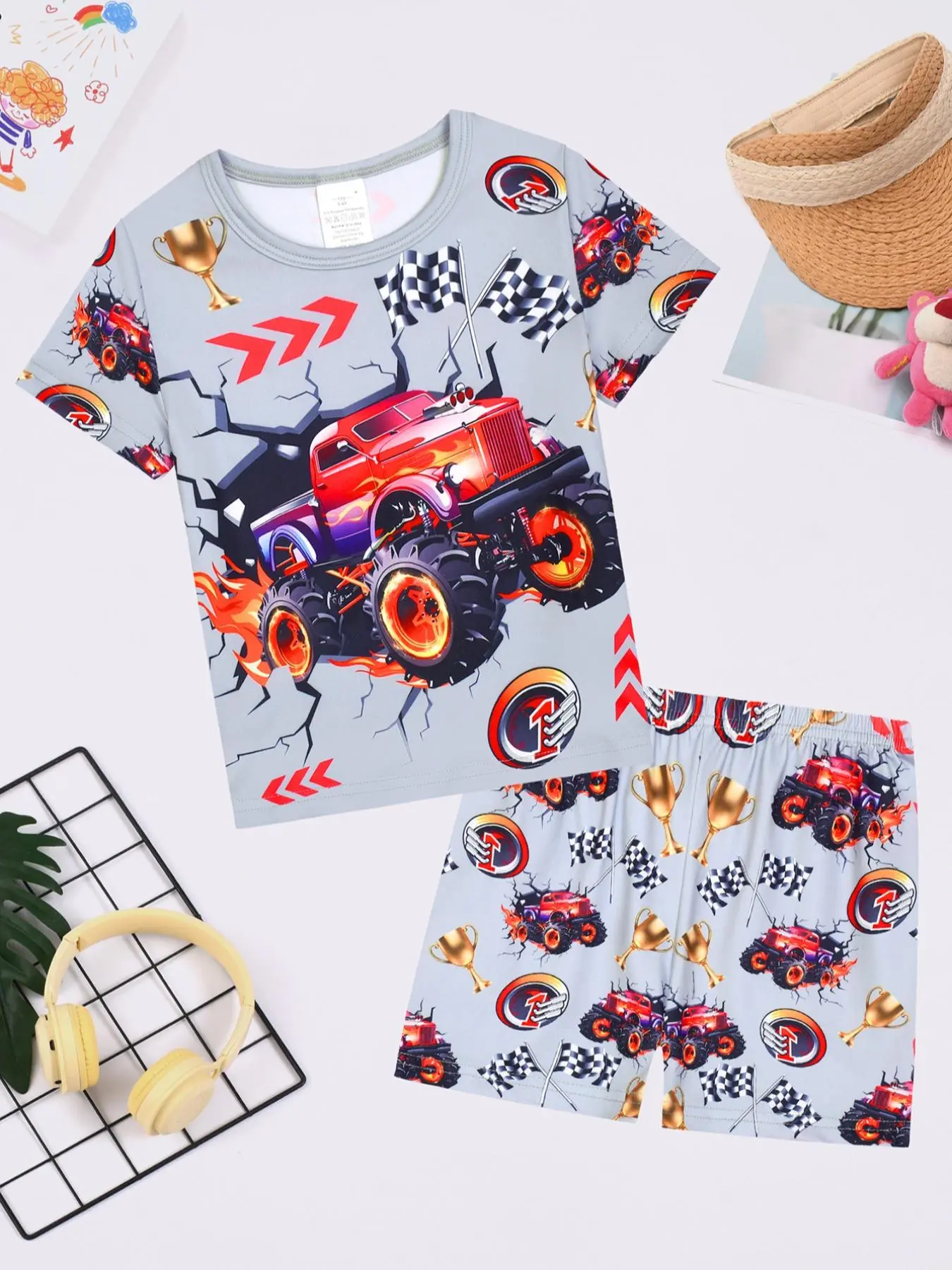Boy's All Over Print Short Sleeve Tee & Shorts Pajamas Set, Casual Comfy Two-piece Pj Set, Pajama Outfit, Children Sleepwear for All Seasons, Cartoon Print Pajama, Cartoon Pattern Pajamas