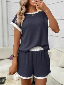 Round Neck Short Sleeve Shorts Colorblock Fashion Chic Casual Crop Top Women Two-Piece Set, Stylish Summer, Comfortable and Trendy