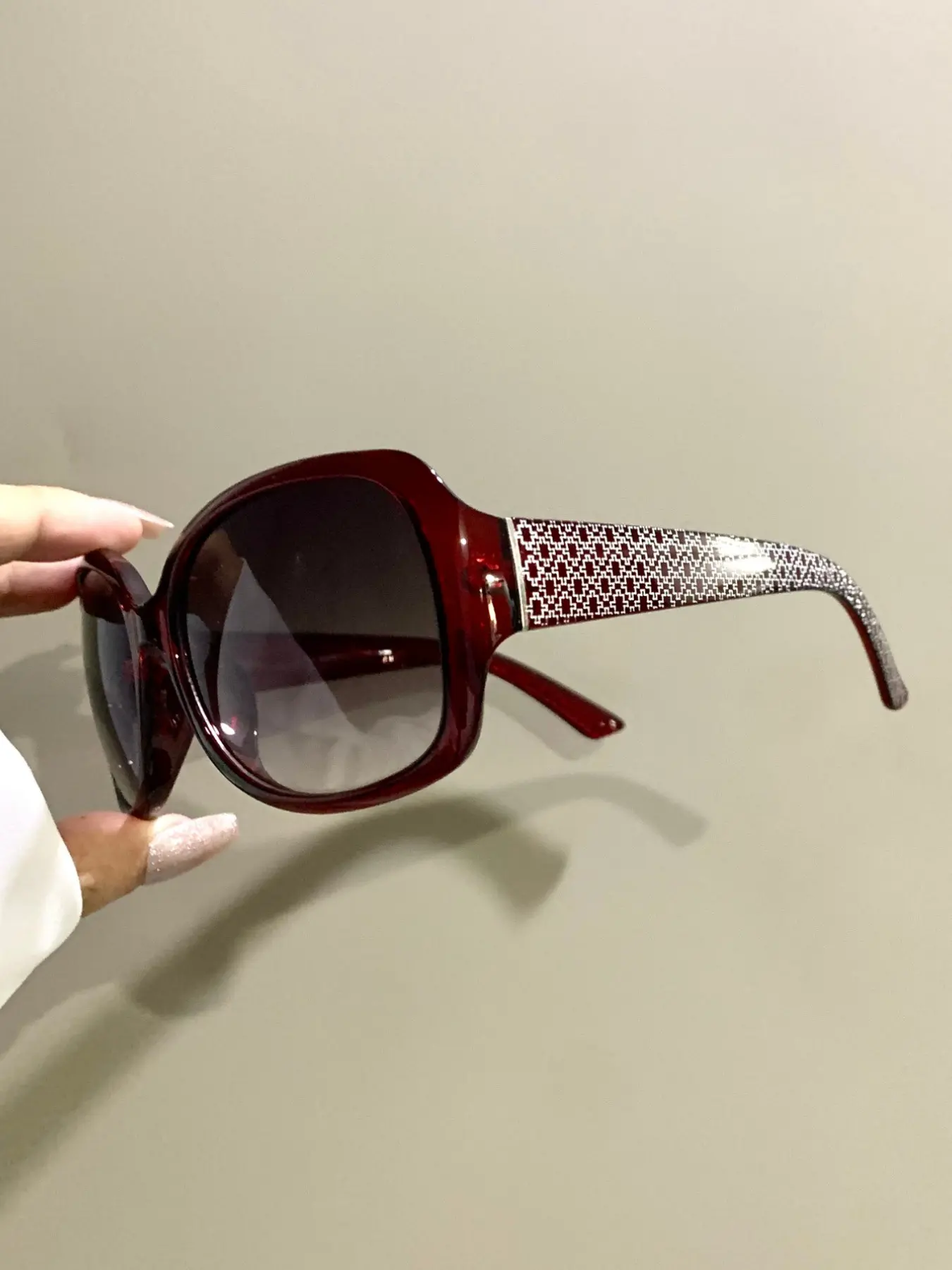 Punk Fashion Glasses, Rectangular Trendy Decorative Eyewear, Thick Frame Legs Eyeglasses for Men and Women, Trendy Beach Eyewear