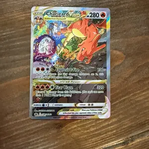 Pokemon TCG Charizard VStar