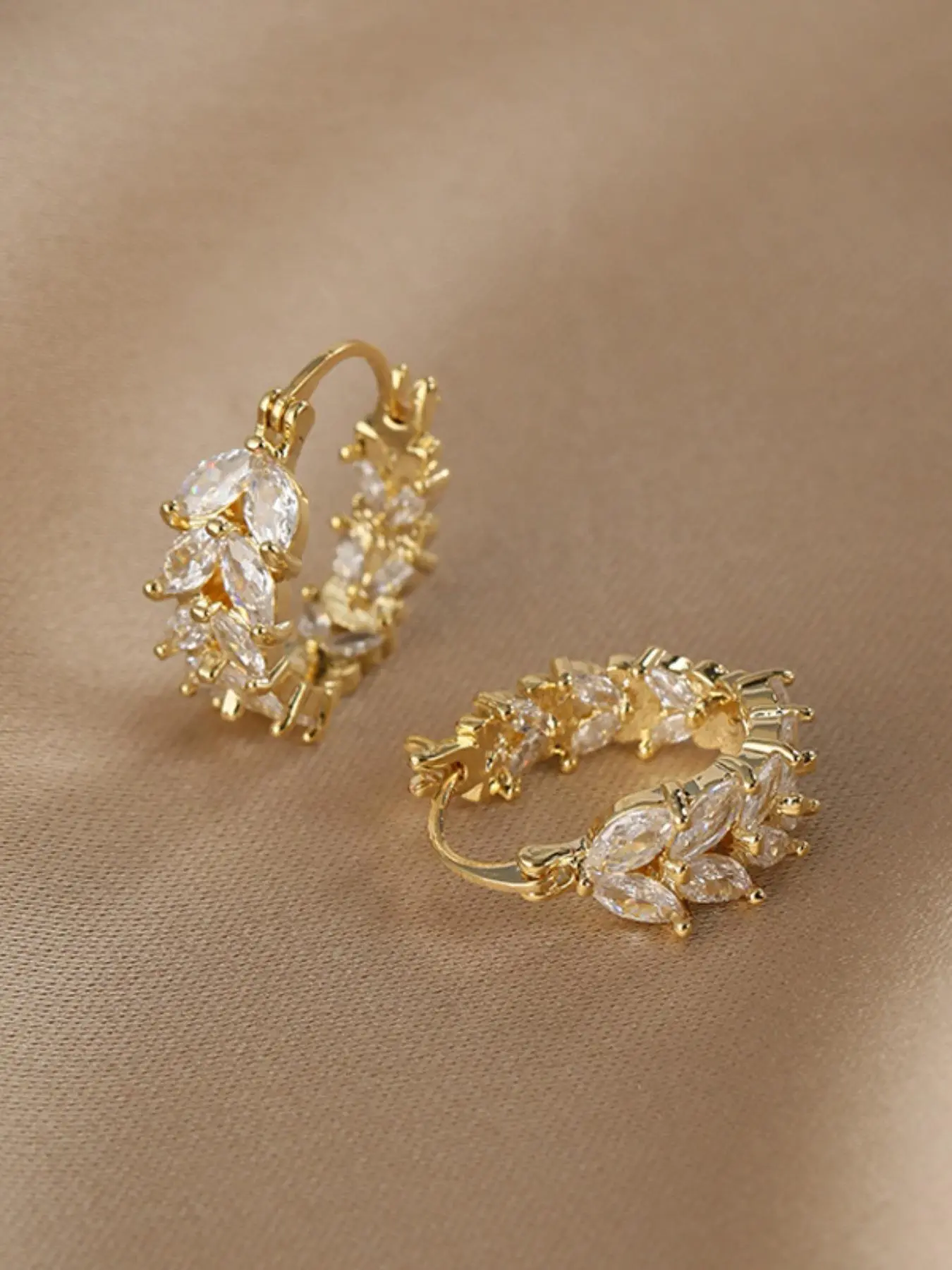Elegant Earrings, Shining Earrings, Rhinestone Earrings, Chic Gorgeous Jewelry, Fashionable Jewelry for Women & Girls, Trendy All-match & Exquisite Jewelry for Birthday Gift