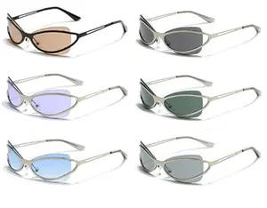 2026 New Retro Cat Eye Sunglasses Y2K Aesthetic Ultra Light UV400 Protection in Multiple Colors for Stylish Sun Protection