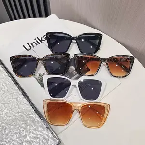 5-Pack Unisex Oversized Vintage Sunglasses Set Mixed Cat Eye Square Round Frames Polarized UV400 Protection Lightweight PC Frame Adjustable Trendy Eyewear for Summer Travel Beach Driving Night Vision Daily Casual