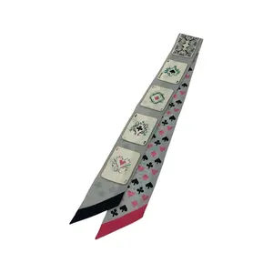 Pre-owned HERMÈS Silk Small Leather Goods Jeu de Cartes Twilly Scarf