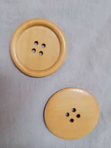48mm wood grain 4 hole button