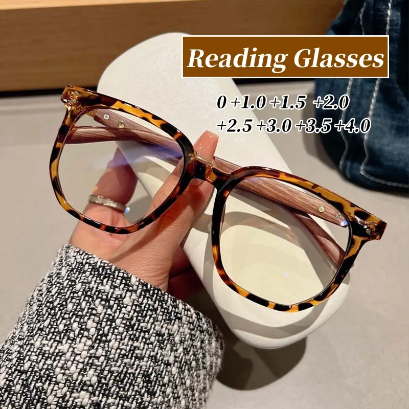 Vintage Square Reading Glasses Women Wooden Legs Far-sighted Eyewear Unisex Plus Diopter Prescription Eyeglasses 0 +1.0 To +4.0