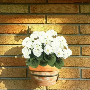 2/4PCS Artificial Geraniums Fake Memorial DayFlowers for Indoor and Outdoor Decoration,8 Bundles Faux Flower BouquetsUV-Resistant Silk Geraniums, Realistic FauxBlossom Plants for Front Door Garden,Patio, Balcony and Yard(Plant without pot)