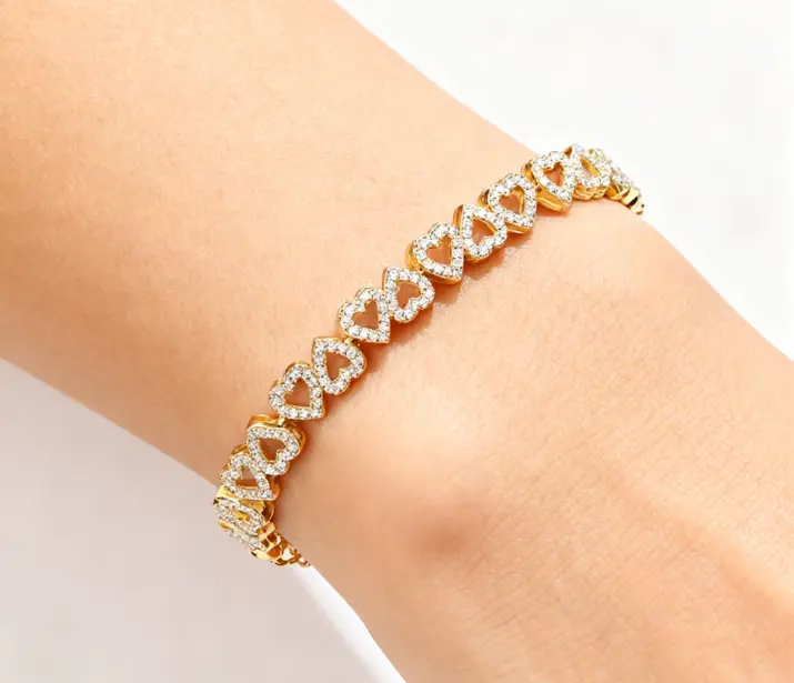 Love Heart Link Bracelets, Infinity Love Heart desgin 18KAdjustable Christmas Mother's Day GiftAnniversary Jewelry Birthday Gifts forWomen Wife Girlfriend Her, 7-inch Chain and2-inch Extender