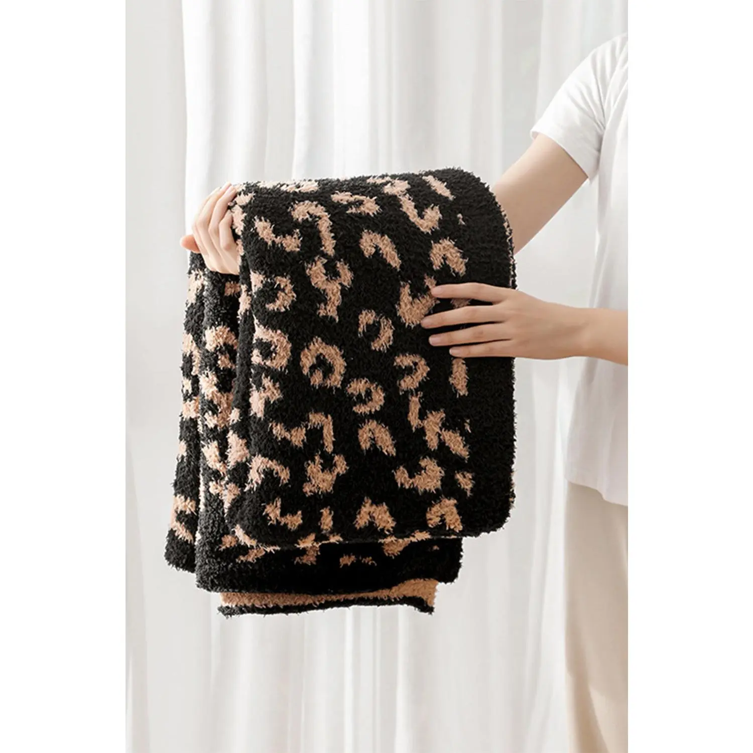 Black Leopard Grain Knitting Blanket 127*152CM