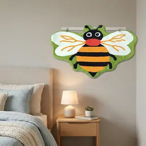 Cute Bee-Shaped Wall Hanging Tapestry, Cartoon Honeybee Design, Kids Room Bedroom Decor, Modern Luxury Entryway Decoration, Home Background Wall Art