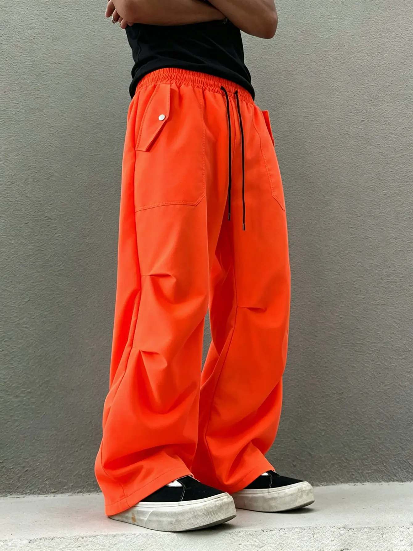 Men's Bright Orange Baggy Cargo Pants with Elastic Waistband & Drawstring Loose Fit Streetwear Trousers Ruched Knees Breathable Fabric Spring Summer Casual