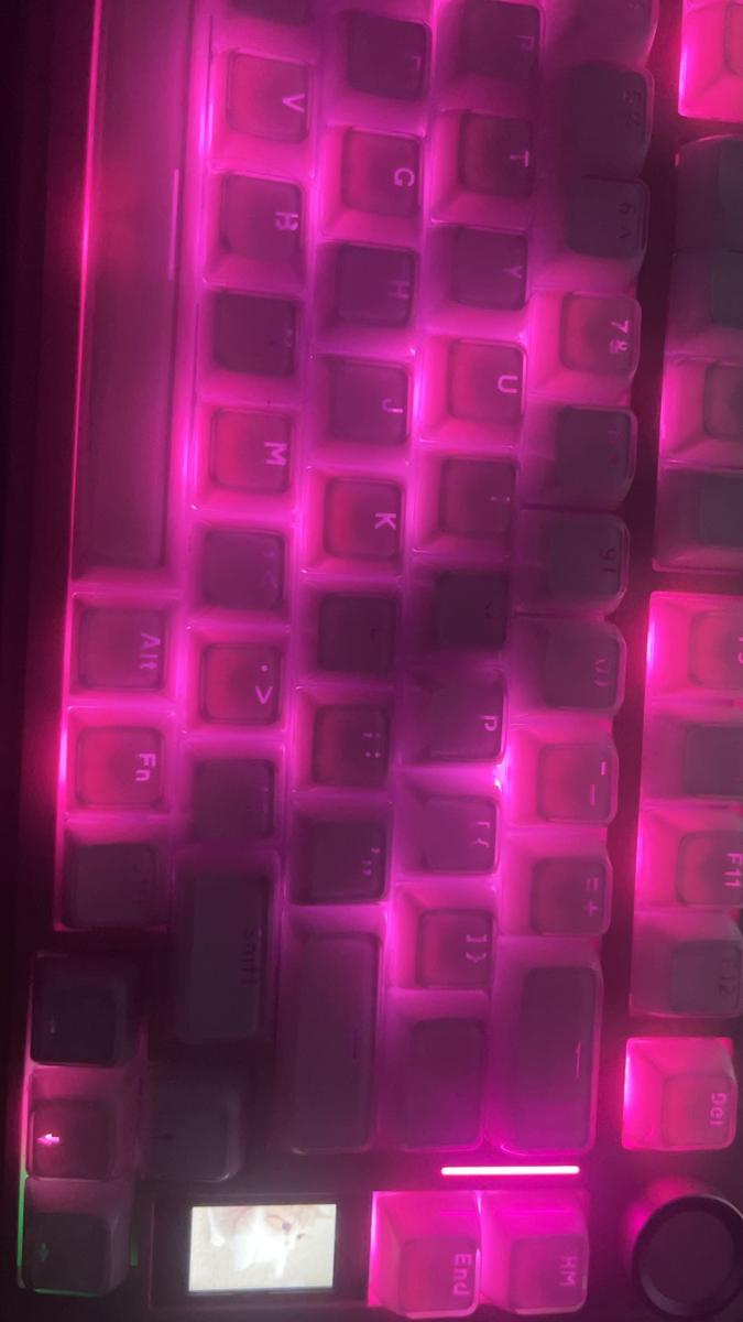 Item: Off White, Only Keycap (Not Keyboard)