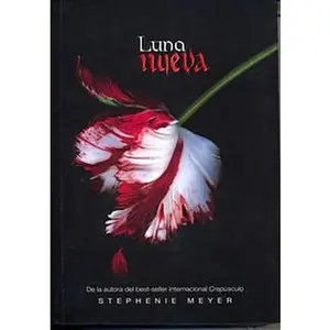 USED-Luna Nueva / New Moon = New Moon by Meyer, Stephenie (Paperback)