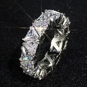 Triangular zircon ring, plated promise ring, eternal symbol..   Elegant Rhinestone Decorated Ring, Ideal for women, perfect for everyday wear.An elegant birthday or commitment gift, Solitaire Engagement Ring,summerwins jewelry modern christian faith