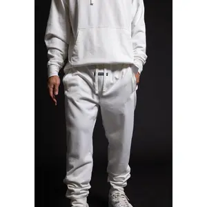 Takedown Center Patch Jogger - White