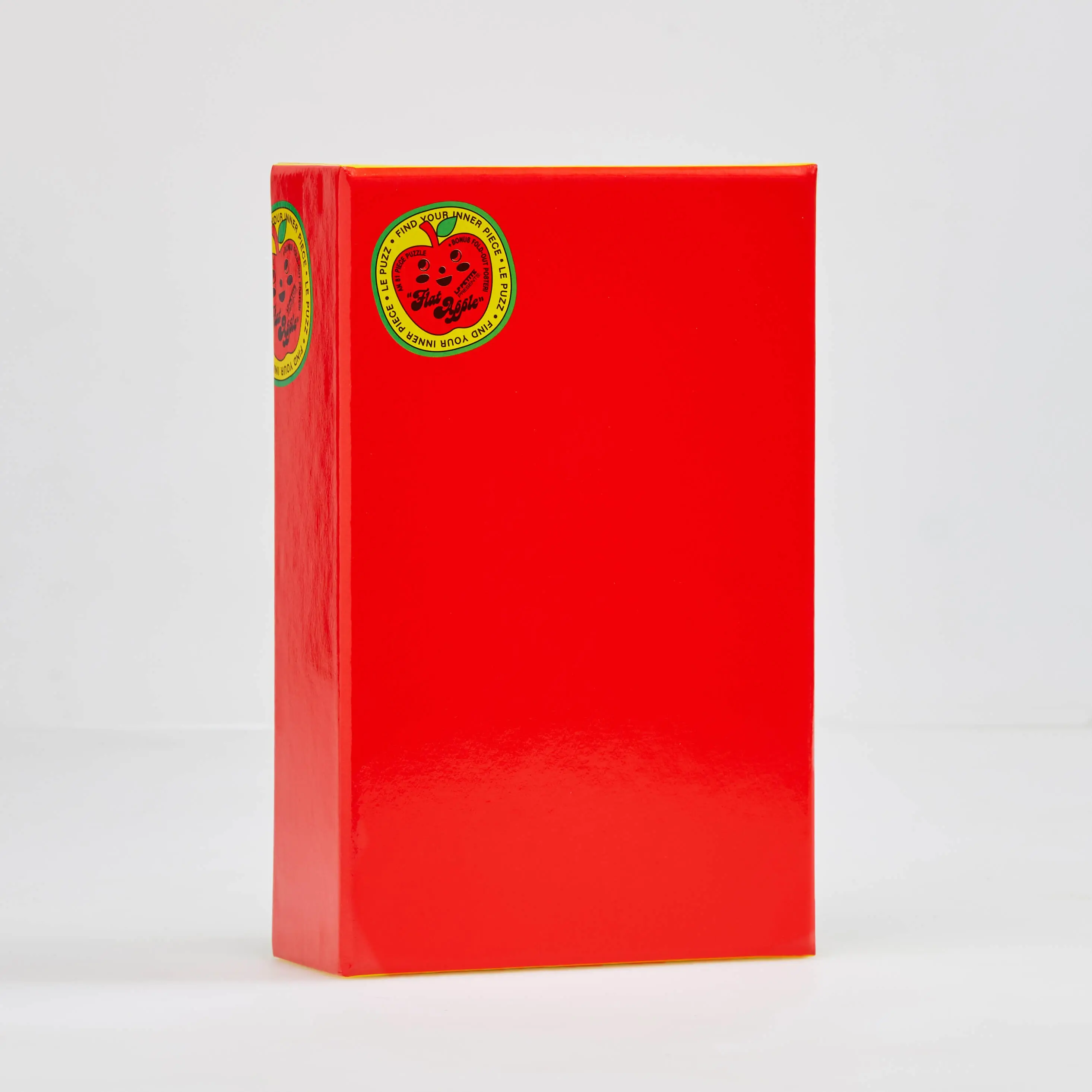 Flat Apple | a 81 Piece Puzzle from Le Puzz