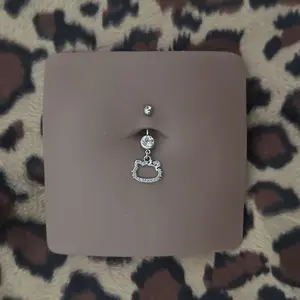 Clear HK Belly Piercing