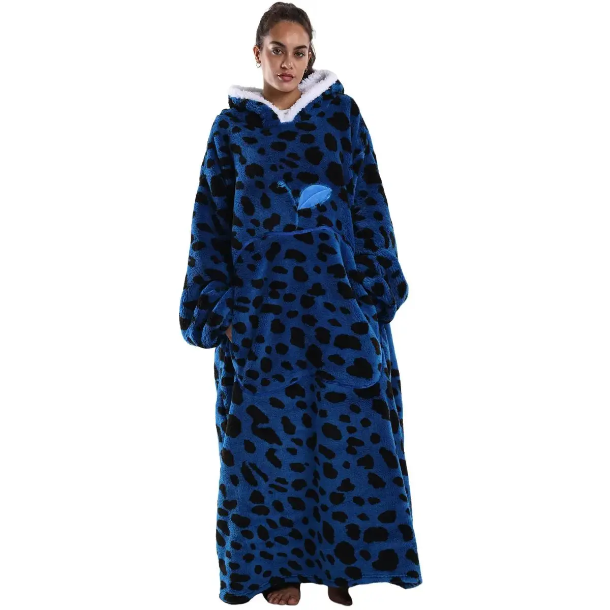 Female Adult-Extra Long 10% Longer Women's Oversized Hooded Fleece Bathrobe - No Restrictive Fit, Large Pocket Design, Machine Washable Loungewear for Christmas Gifting, Outdoor Lounging
