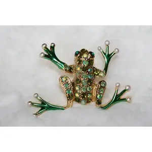 Rhinestone Green Frog brooch,  Frog Pin Frog Jewelry