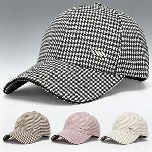 Unisex Houndstooth Print Wool Baseball Cap - UV Protection, Vintage Fashion, Adjustable Sunshade Hat for Men Women - Travel, Outdoor Streetwearcontemporary style wear