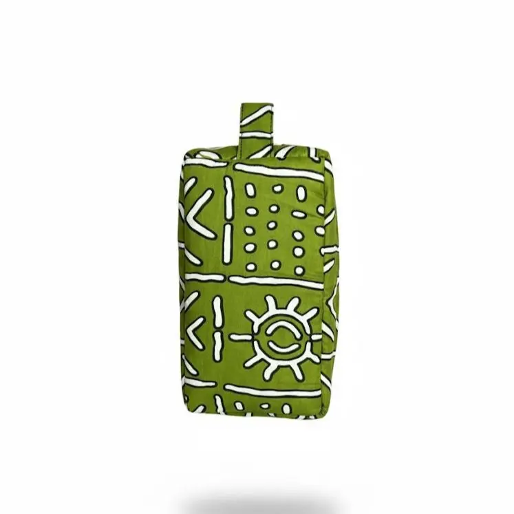 Durable Everyday Tote for Women, Lightweight Reusable Shopping & Travel Carryall with Multiple Pockets