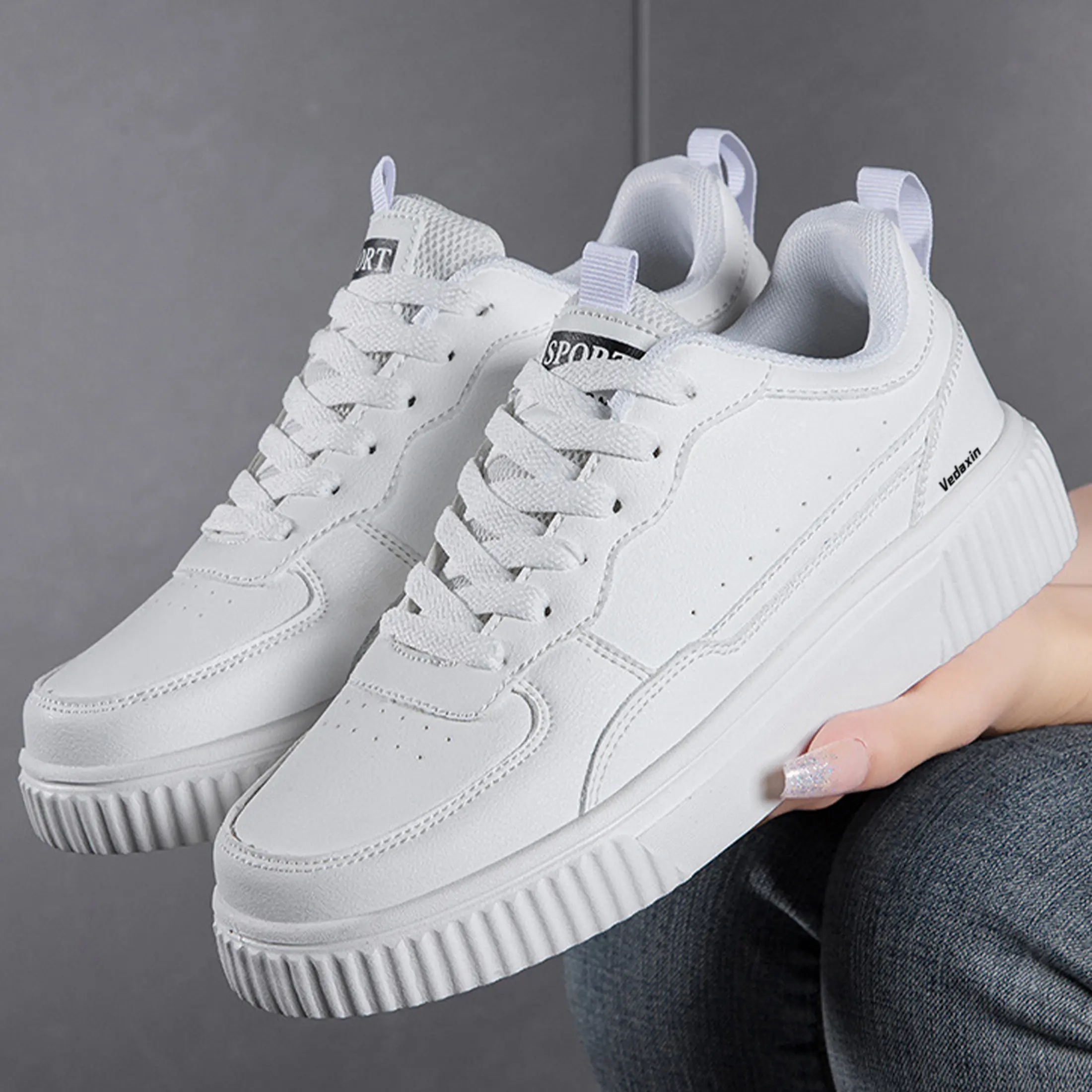 Fashion Platform Sneakers for Women Classic White/Black Lace-Up Shoes with Breathable Design for All-Day Comfort Summer Vibes
