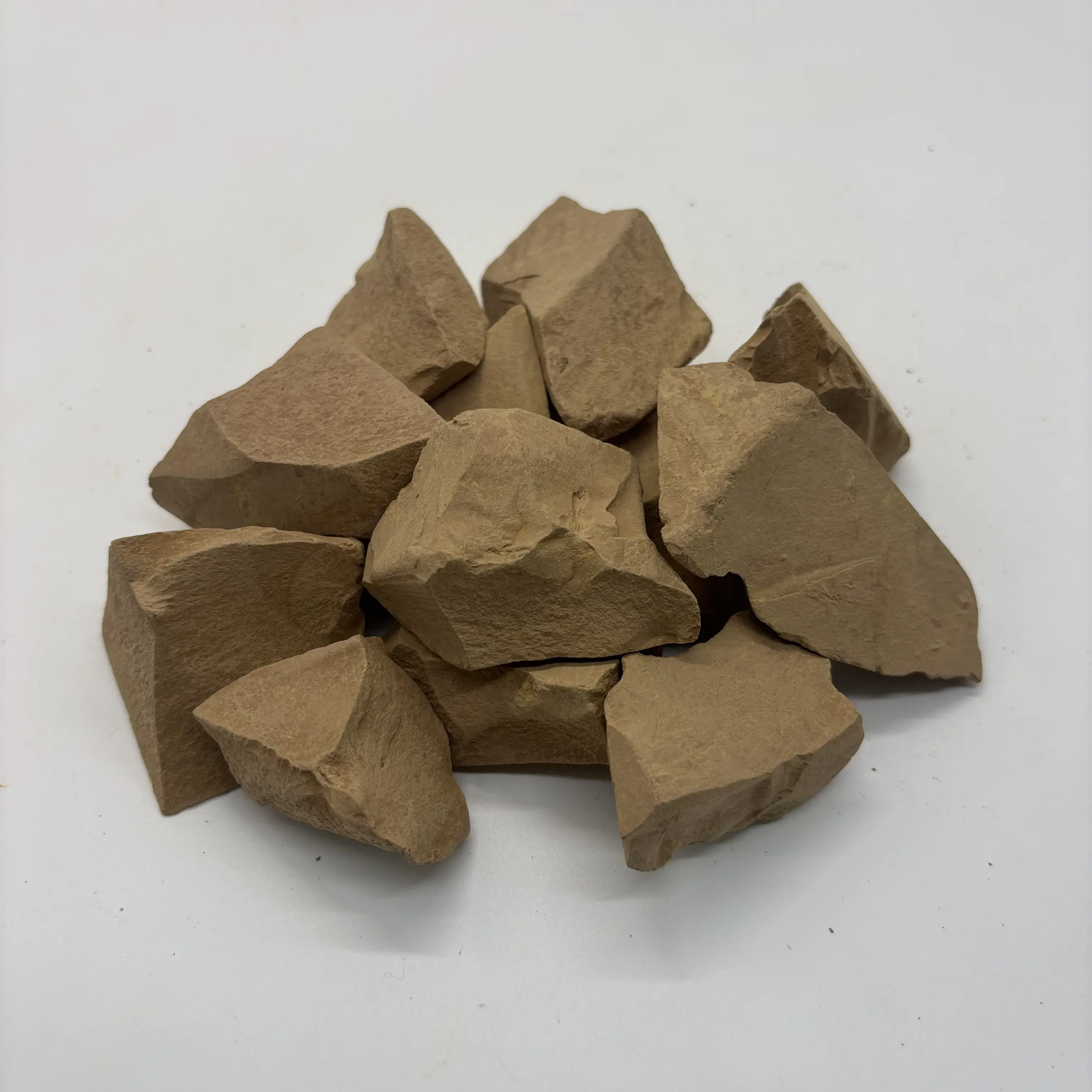 100% Natural Narat Brown Kaolin Clay Lumps & Chunks, No Additives, Hard Texture, Slightly Sticky When Wet - 200g(7oz) Garden Soil Amendment for Home Improvement & Gardening Supplies, Slightly Sticky Texture