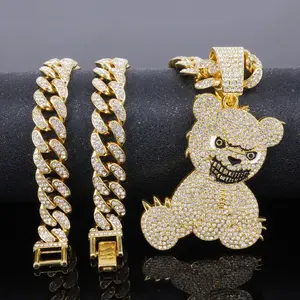 Hot-selling jewelry: diamond-encrusted cartoon bear pendant, trendy hip-hop Cuban necklace for cross-border sales