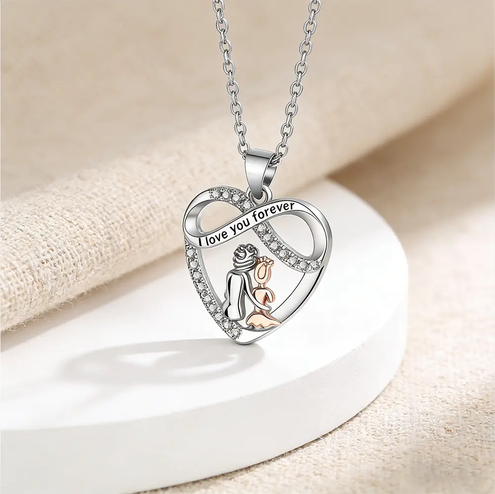 Heart-Shaped Choker Necklace with "I Love You Forever" Engraved Message, Unisex Fashion Chain Jewelry, 20mm Pendant, Christmas Gift for Mom or Partner, Casual, 4G, 20Mm X 20Mm