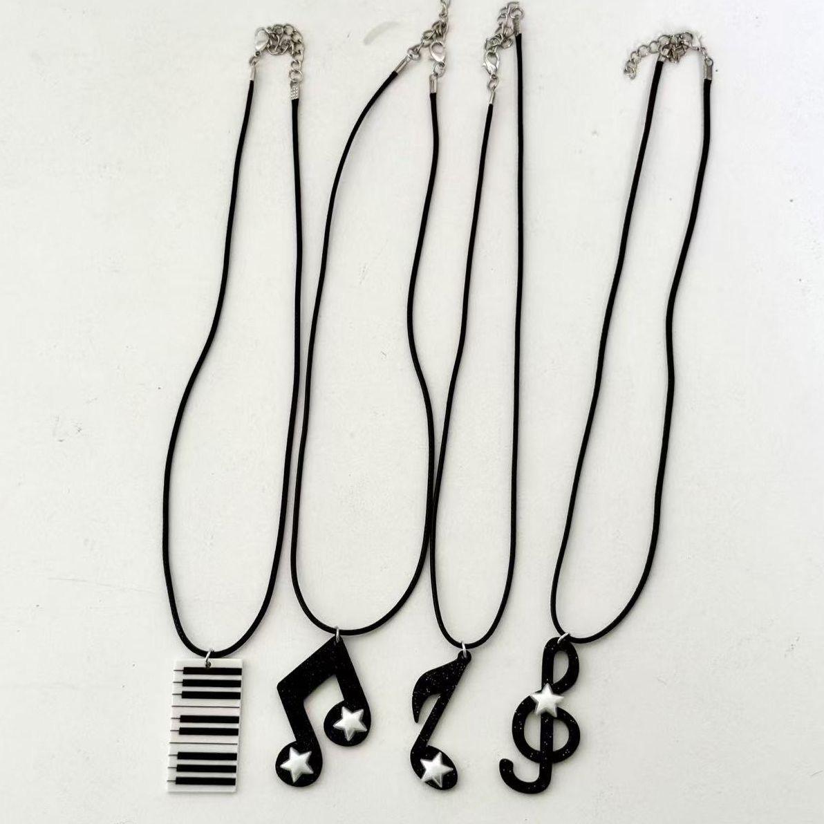 Y2K Sweet Girl Star Music Note Necklace Piano Melody Choker Cute Aesthetic Jewelry for Fans of Y2K Fashion and Music Lovers