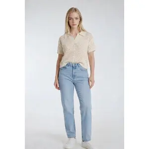 Forever 21 WGA Crochet Short-Sleeve Collared Knitwear Pullover - Elegant, Lightweight, Comfortable Women's Everyday Casual Top