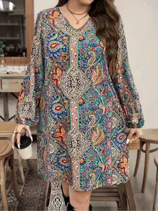 Elegant Plus Size Women's Floral & Paisley Print V-Neck Mask Dress, Breathable Comfort Fabric, Perfect for Vacation Parties, All Seasons Wear