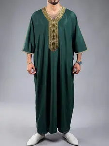 A long robe with golden trim, Traditional Arabic Robe