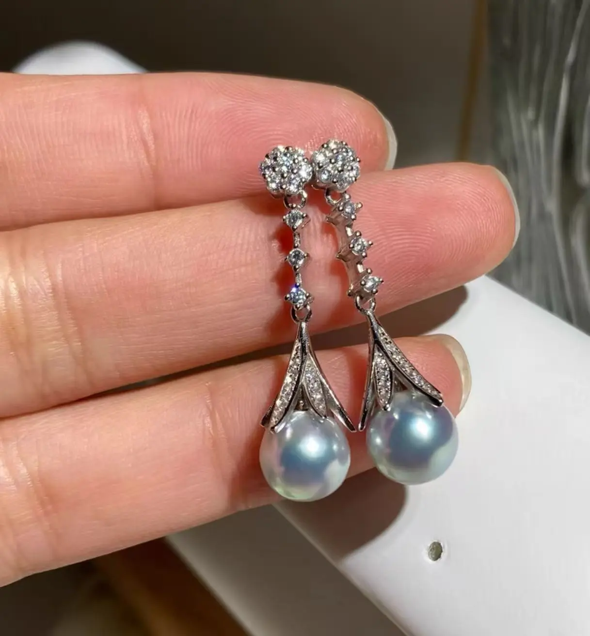 Natural seawater genuine mulberry pearl 8-9mm pearl earrings