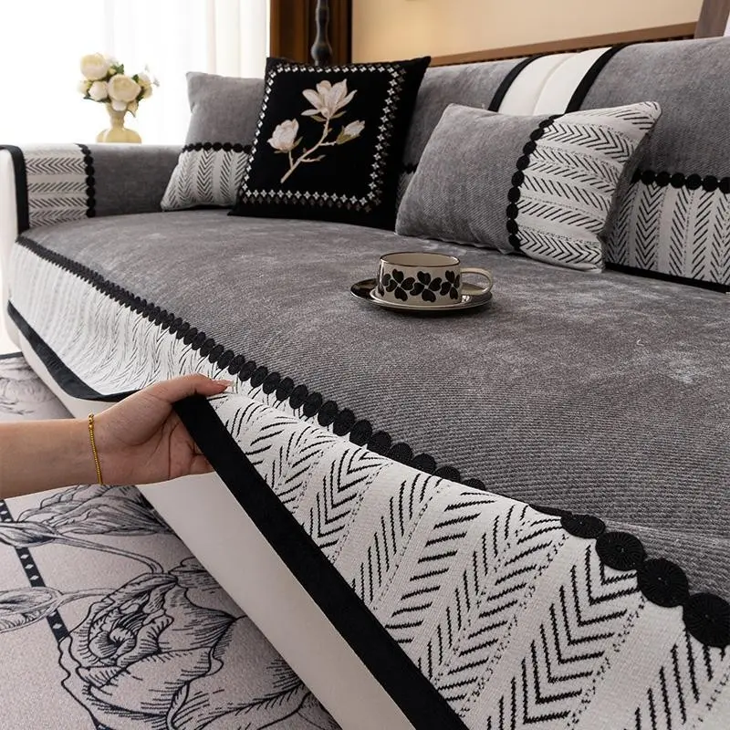 Thick Chenille Fabric Sofa Cover, Non-Slip Single Piece, Plaid Hanging Design, Pet Friendly, Modern Simple Style, Sofa Slipcover, Dustproof Sofa Slipcover, Dustproof Couch Protector, Couch Covers