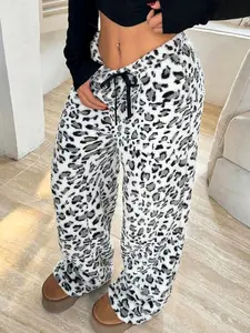 Women's Leopard Print Suede Pants with Elastic Waistband Autumn and Winter Home Leisure High Waist Wide Leg Trousers Comfortable Suede Loose Pajamas Daily Wear at Home Shopping Fashion