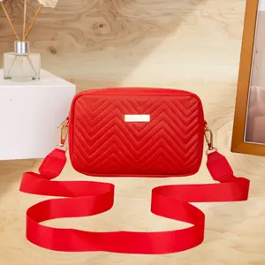 Minimalist Wave Quilted Square Crossbody Bag for Women Stylish Shoulder Purse with Zip,for Shopping, Dating Bag